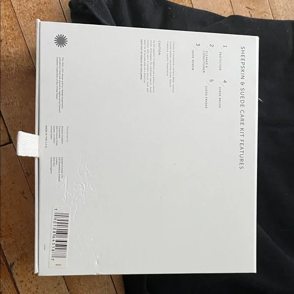 UGG Mini Bailey Bow II and Care Kit - Picture 7 of 9